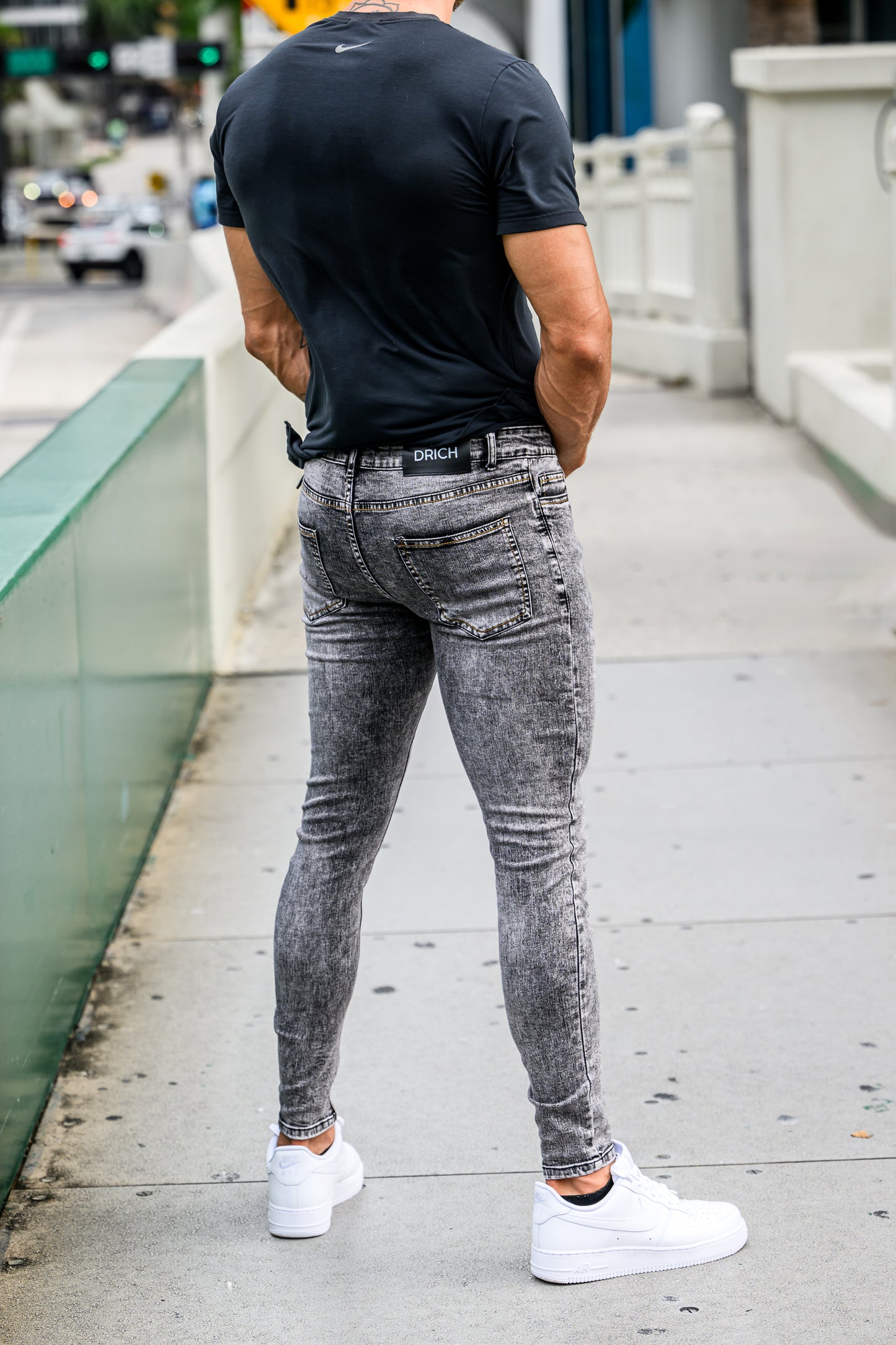 THE LUCCA JEANS - GREY
