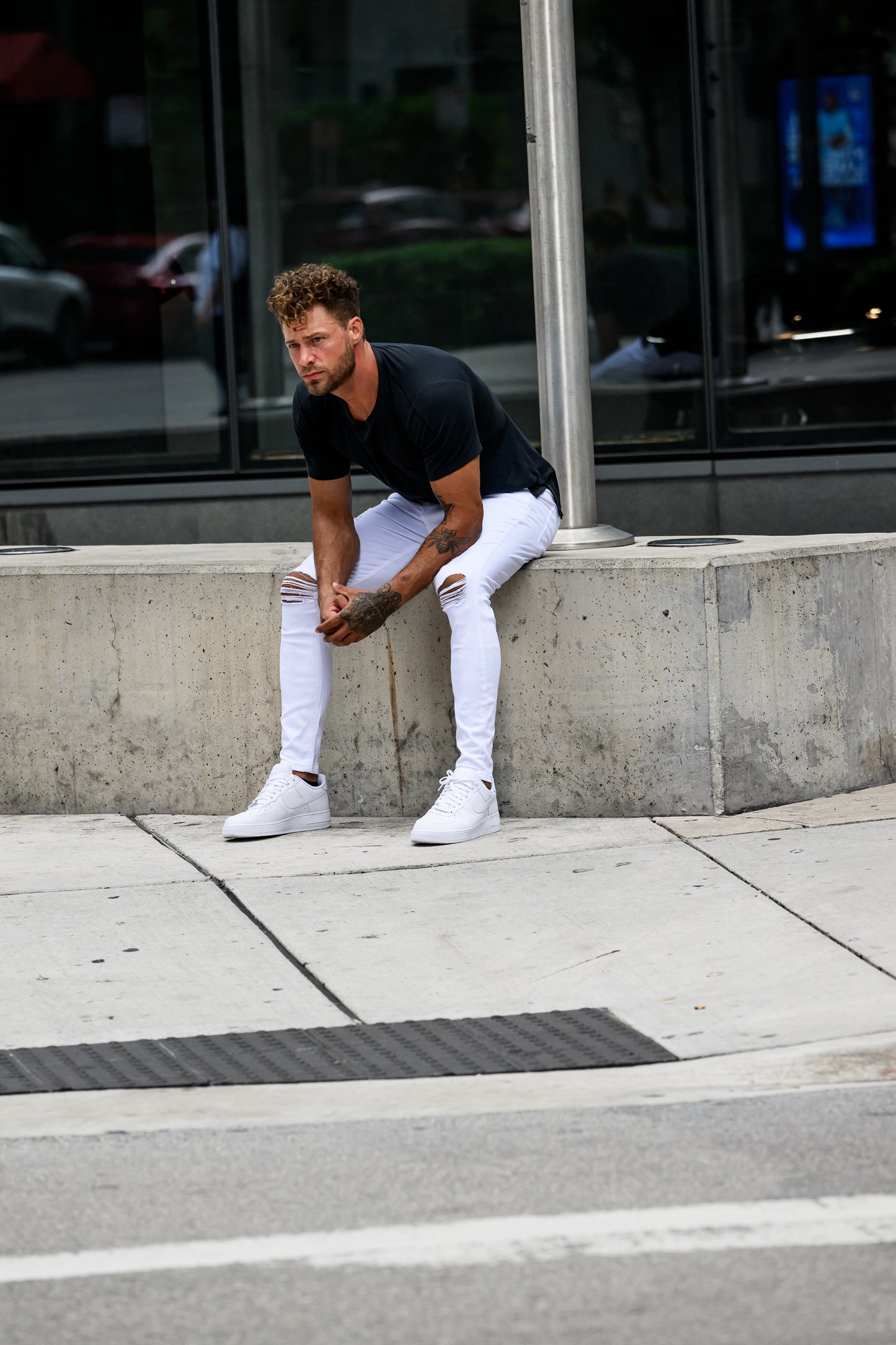 THE TAYLOR JEANS - WHITE RIPPED