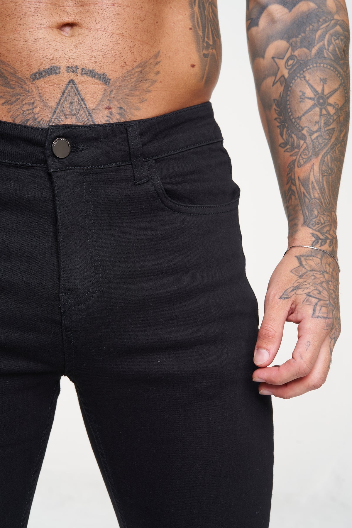 THE TAYLOR JEANS - BLACK